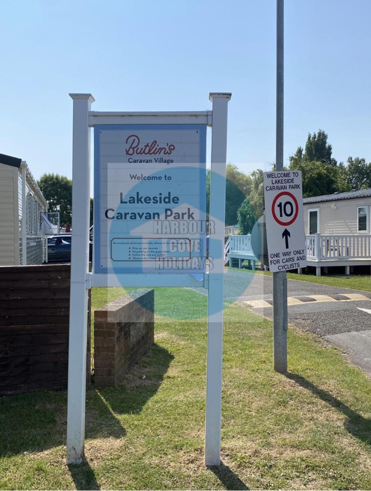 Affordable Caravan Holidays Butlins * Minehead
